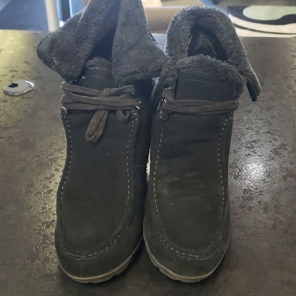 White mountain boots  - Picture 2 of 8